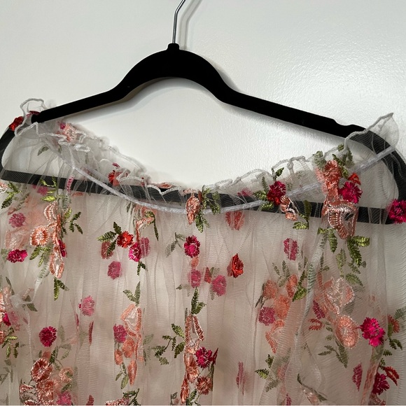 Floral Embroidered Sheer off shoulder Top - Picture 4 of 4